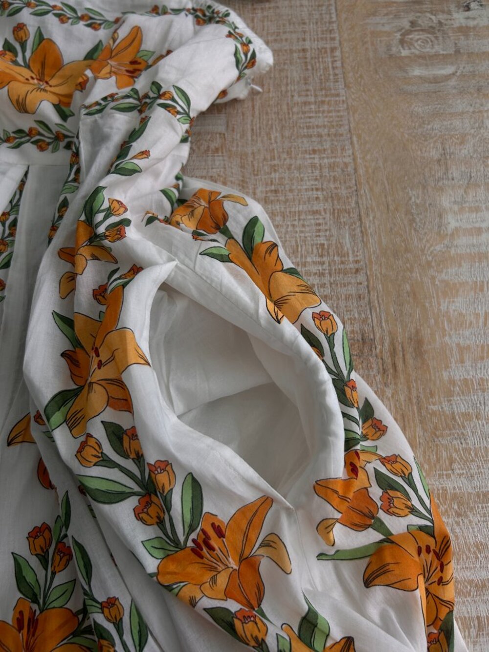 Farm Rio Tropical Lightness White/Yellow Floral Maxi Dress Size Medium NWT - Picture 7 of 13